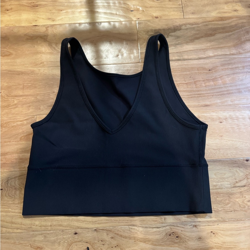 Lululemon Power Pivot Tank - Picture 2 of 2